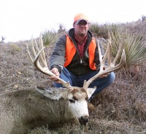 Colorado Whitetail and Mule Deer Hunts GMU 127