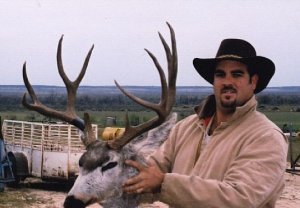 South Dakota Mule Deer, Buffalo, Hunts Pierre