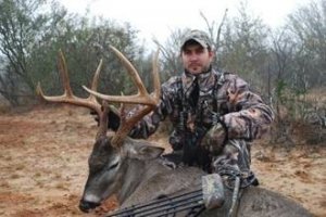 Texas High Fence Whitetail Deer Hunts Hill Country